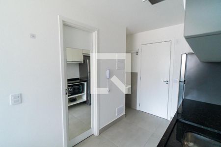 Cozinha e Área de Serviço de kitnet/studio para alugar com 1 quarto, 25m² em Vila Clementino, São Paulo