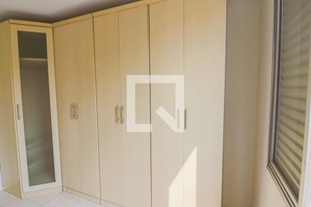 Quarto 1 de apartamento para alugar com 2 quartos, 62m² em Jardim Ivana, São Paulo