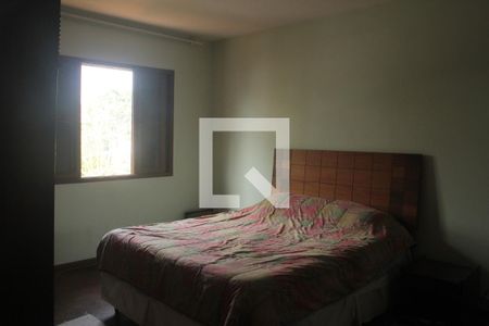 Casa para alugar com 280m², 4 quartos e 8 vagasSuíte