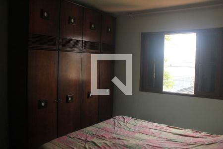 Casa para alugar com 280m², 4 quartos e 8 vagasSuíte