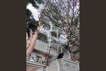 Apartamento para alugar com 70m², 2 quartos e 2 vagas Apartamento para alugar com 70m², 2 quartos e 2 vagasFachada