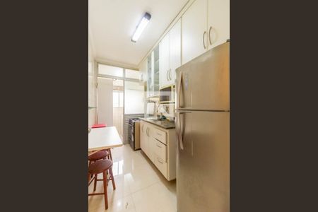 Apartamento à venda com 58m², 2 quartos e 1 vagaCozinha 
