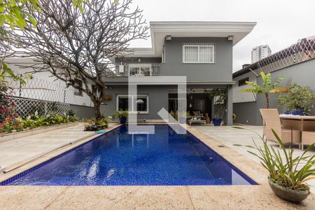 Casa à venda com 800m², 4 quartos e 6 vagasPiscina