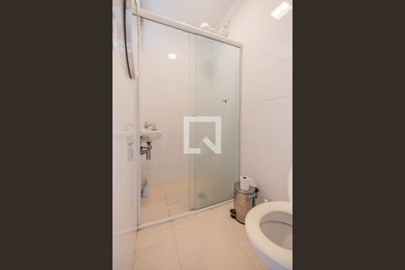 Casa à venda com 800m², 4 quartos e 6 vagasÁrea de Serviço - Banheiro