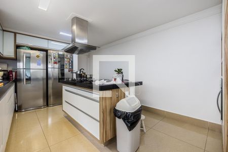 Casa à venda com 800m², 4 quartos e 6 vagasCozinha