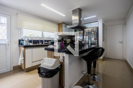 Casa à venda com 800m², 4 quartos e 6 vagasCozinha