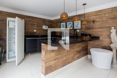 Casa à venda com 800m², 4 quartos e 6 vagasÁrea comum - Academia