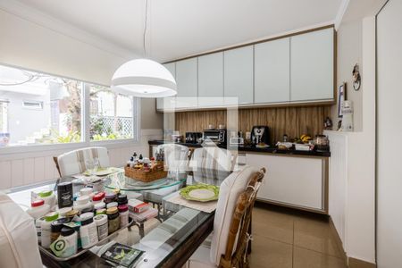 Casa à venda com 800m², 4 quartos e 6 vagasSala de Jantar 2