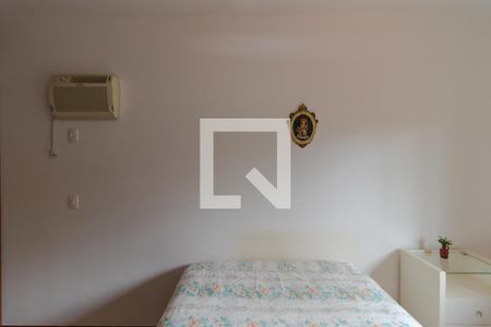 Casa à venda com 432m², 4 quartos e 4 vagas Casa à venda com 432m², 4 quartos e 4 vagasSuíte 04