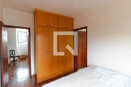 Casa à venda com 432m², 4 quartos e 4 vagas Casa à venda com 432m², 4 quartos e 4 vagasSuíte 03