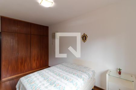 Casa à venda com 432m², 4 quartos e 4 vagas Casa à venda com 432m², 4 quartos e 4 vagasSuíte 04