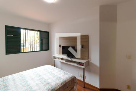 Casa à venda com 432m², 4 quartos e 4 vagas Casa à venda com 432m², 4 quartos e 4 vagasSuíte 04