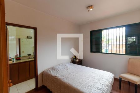 Casa à venda com 432m², 4 quartos e 4 vagas Casa à venda com 432m², 4 quartos e 4 vagasSuíte 03