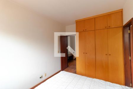 Casa à venda com 432m², 4 quartos e 4 vagas Casa à venda com 432m², 4 quartos e 4 vagasSuíte 03