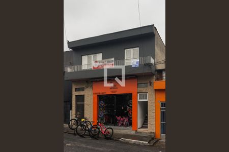Casa para alugar com 75m², 2 quartos e sem vaga Casa para alugar com 75m², 2 quartos e sem vagaFachada