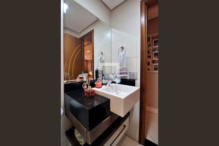 Apartamento à venda com 119m², 2 quartos e 2 vagasBanheiro Social