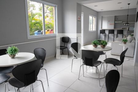 Apartamento para alugar com 30m², 1 quarto e sem vagaÁrea comum - Salão de festas