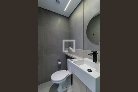 Banheiro de kitnet/studio à venda com 1 quarto, 22m² em Jardim das Acácias, São Paulo