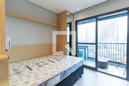 Sala/Quarto de kitnet/studio à venda com 1 quarto, 22m² em Jardim das Acácias, São Paulo