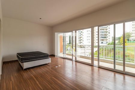Sala/Quarto de apartamento à venda com 1 quarto, 50m² em Tamboré, Santana de Parnaíba