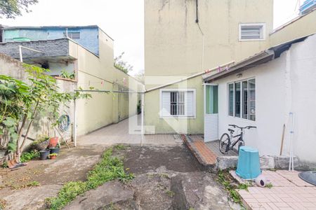 Casa à venda com 190m², 4 quartos e 3 vagas Casa à venda com 190m², 4 quartos e 3 vagasQuintal