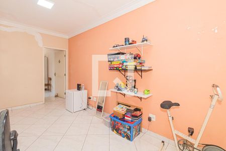 Casa à venda com 190m², 4 quartos e 3 vagas Casa à venda com 190m², 4 quartos e 3 vagasHall dos Quartos