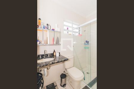 Casa à venda com 190m², 4 quartos e 3 vagas Casa à venda com 190m², 4 quartos e 3 vagasBanheiro da Suíte 1