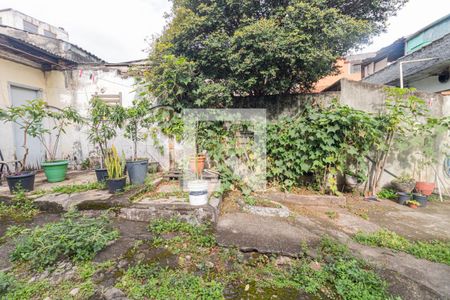 Casa à venda com 190m², 4 quartos e 3 vagas Casa à venda com 190m², 4 quartos e 3 vagasQuintal