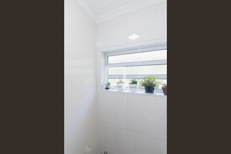 Casa à venda com 190m², 4 quartos e 3 vagas Casa à venda com 190m², 4 quartos e 3 vagasLavabo