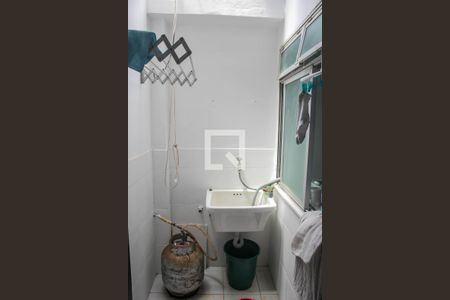 Área de Serviço de casa de condomínio para alugar com 3 quartos, 70m² em Stella Maris, Salvador