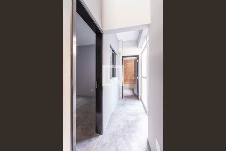 Corredor  de casa para alugar com 2 quartos, 80m² em Ipiranga, São Paulo
