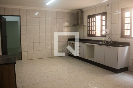 Cozinha de casa para alugar com 2 quartos, 45m² em Rio Pequeno, São Paulo