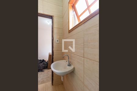 Banheiro de casa para alugar com 1 quarto, 42m² em Rio Pequeno, São Paulo