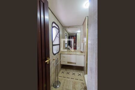 Apartamento à venda com 383m², 3 quartos e 4 vagasBanheiro 1 da Suíte Master