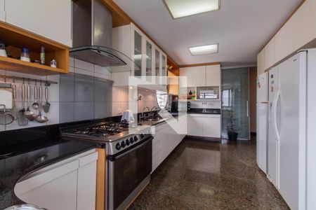 Apartamento à venda com 383m², 3 quartos e 4 vagasCozinha