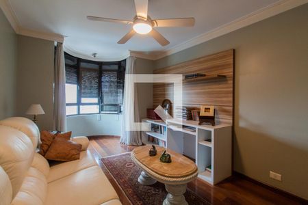 Apartamento à venda com 383m², 3 quartos e 4 vagasQuarto 4 - Suíte