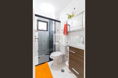 Apartamento à venda com 56m², 2 quartos e 1 vaga Apartamento à venda com 56m², 2 quartos e 1 vagaBanheiro