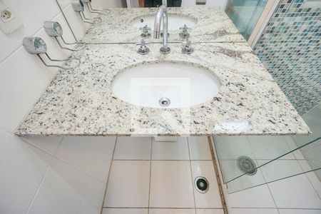 Apartamento à venda com 250m², 4 quartos e 4 vagasPia