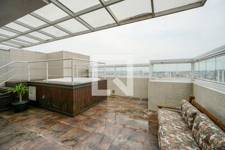 Apartamento à venda com 250m², 4 quartos e 4 vagasCobertura