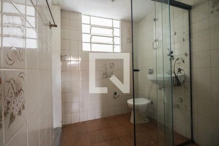 Banheiro  de casa para alugar com 2 quartos, 65m² em Penha de França, São Paulo