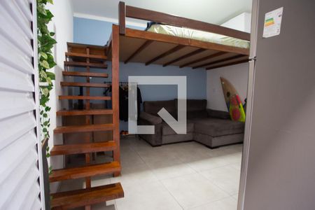 Casa de condomínio para alugar com 24m², 1 quarto e 1 vaga Casa de condomínio para alugar com 24m², 1 quarto e 1 vagaSTUDIO
