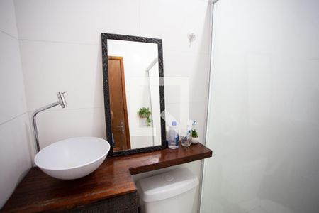 Casa de condomínio para alugar com 24m², 1 quarto e 1 vaga Casa de condomínio para alugar com 24m², 1 quarto e 1 vagaBANHEIRO
