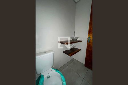 Banheiro  de casa para alugar com 1 quarto, 16m² em Mandaqui, São Paulo
