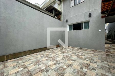 Casa para alugar com 16m², 1 quarto e sem vagaQuintal 