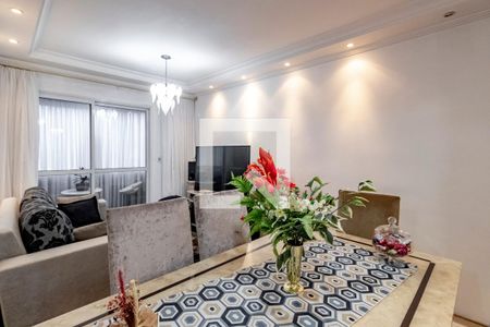 Apartamento à venda com 70m², 2 quartos e 2 vagas Apartamento à venda com 70m², 2 quartos e 2 vagasSala