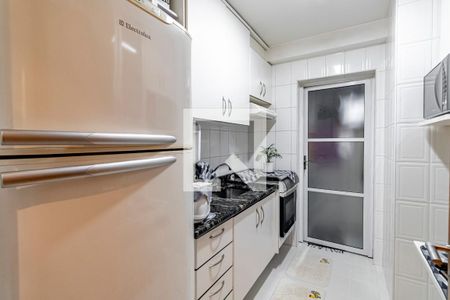 Apartamento à venda com 70m², 2 quartos e 2 vagas Apartamento à venda com 70m², 2 quartos e 2 vagasCozinha