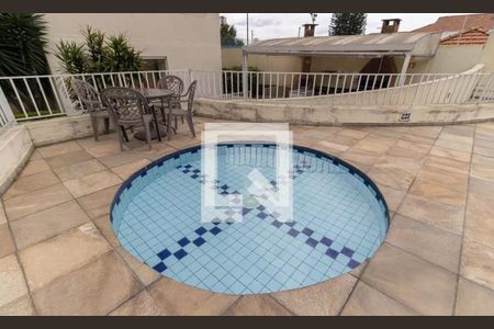 Apartamento à venda com 70m², 2 quartos e 2 vagas Apartamento à venda com 70m², 2 quartos e 2 vagasÁrea comum - Piscina