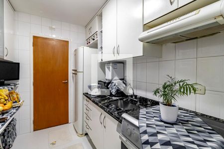 Apartamento à venda com 70m², 2 quartos e 2 vagas Apartamento à venda com 70m², 2 quartos e 2 vagasCozinha