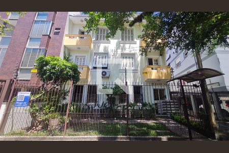 Fachada do Condomínio de apartamento para alugar com 2 quartos, 86m² em Rio Branco, Porto Alegre