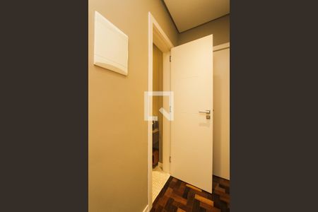 Lavabo de apartamento para alugar com 2 quartos, 86m² em Rio Branco, Porto Alegre